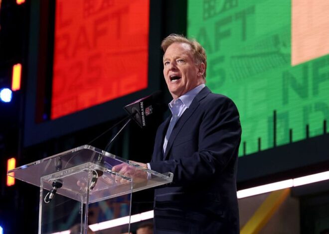 NFL dapat memungkinkan ekuitas swasta memiliki lebih dari 10% tim